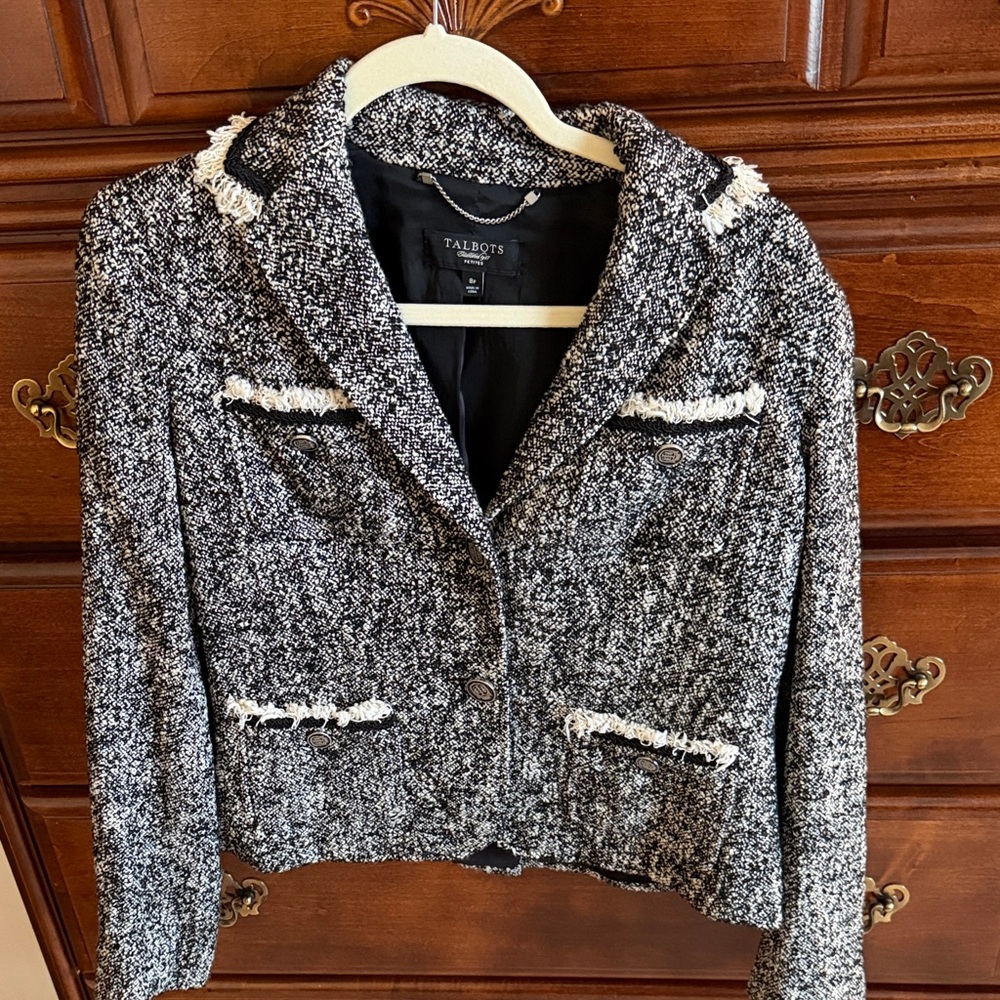 Talbots Women's Black and White Textured Blazer